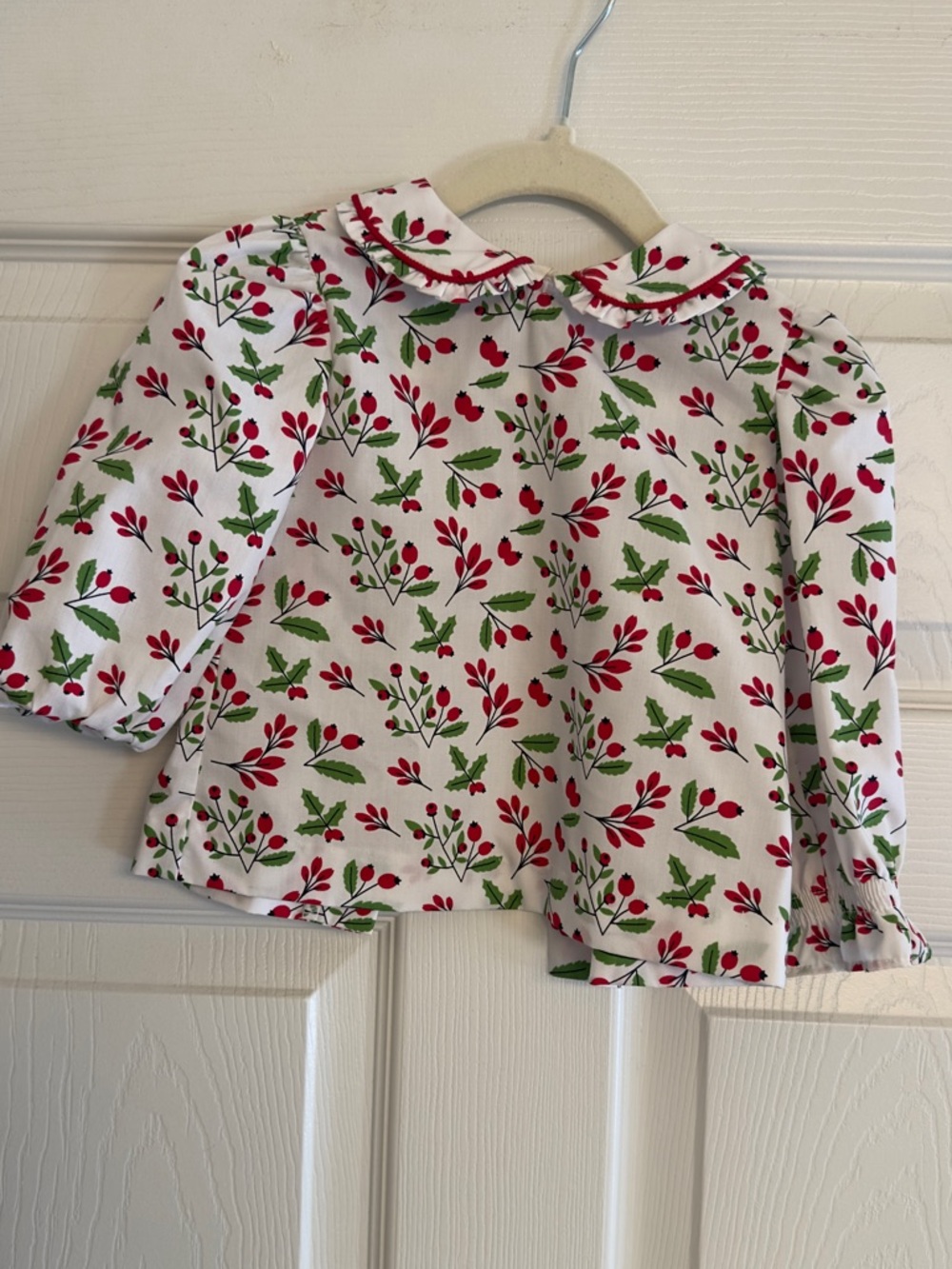 Zuccini kids Holly Berry Christmas/Holiday Blouse 
Size 18 months